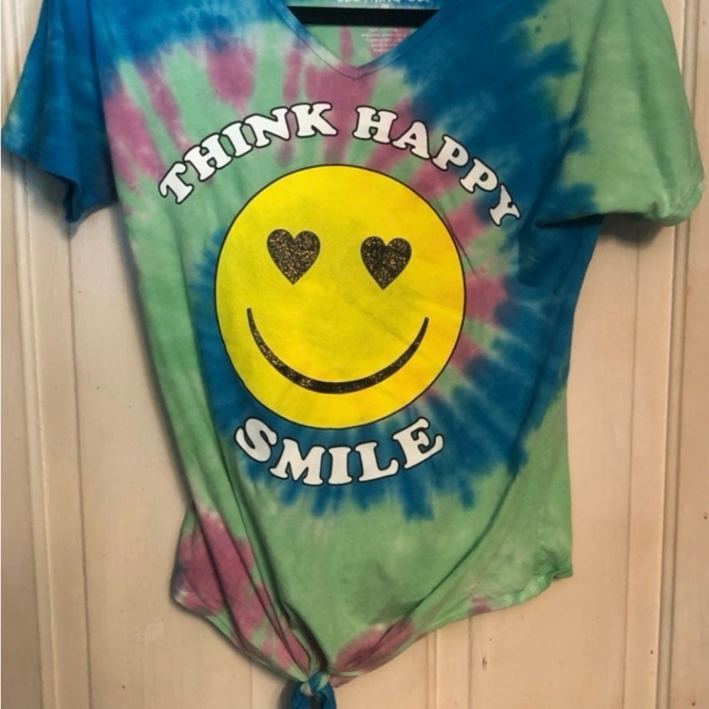“THINK HAPPY” TEE